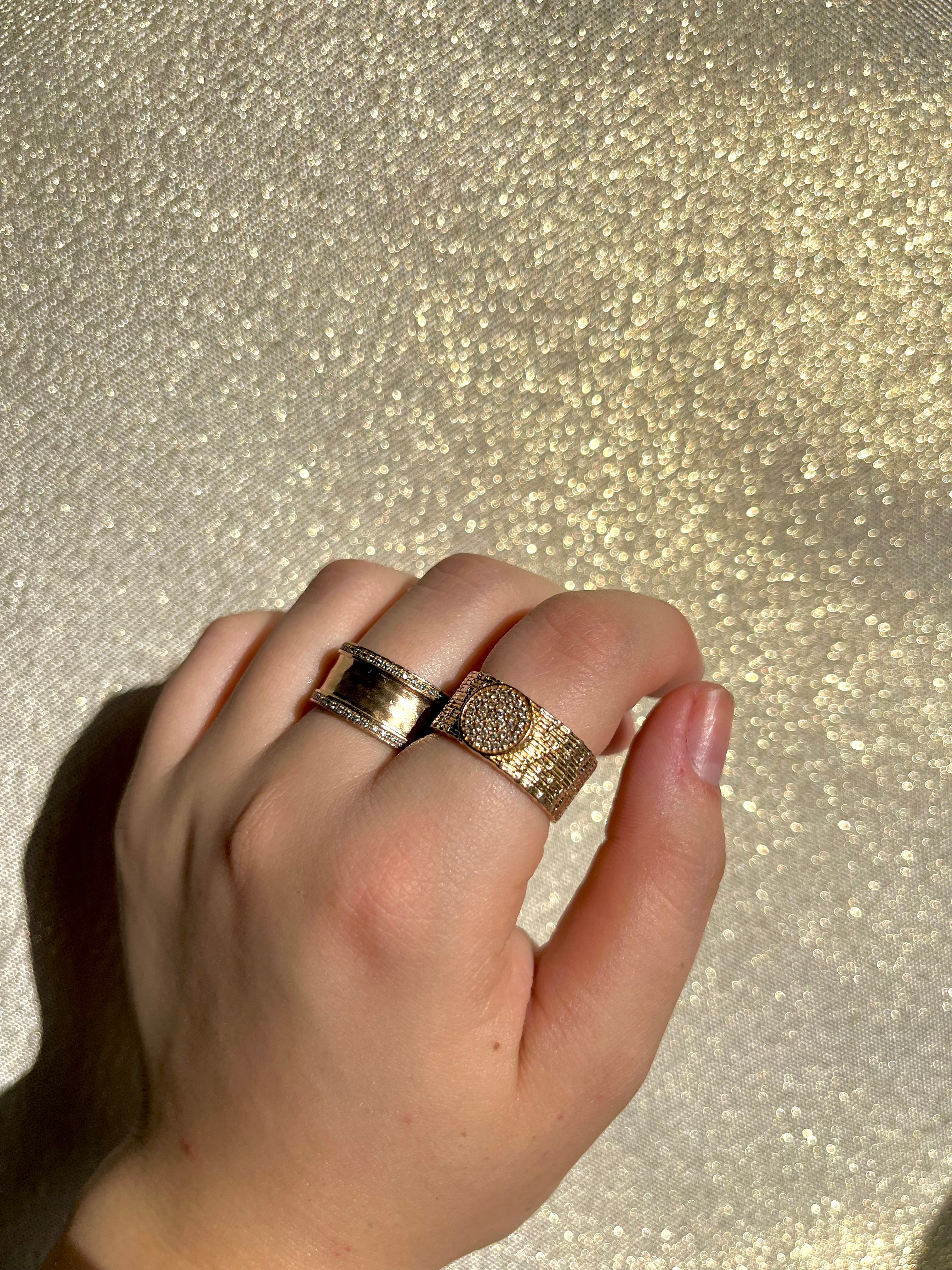 Porter une bague à cigare ? - Yasmeen Jewelry